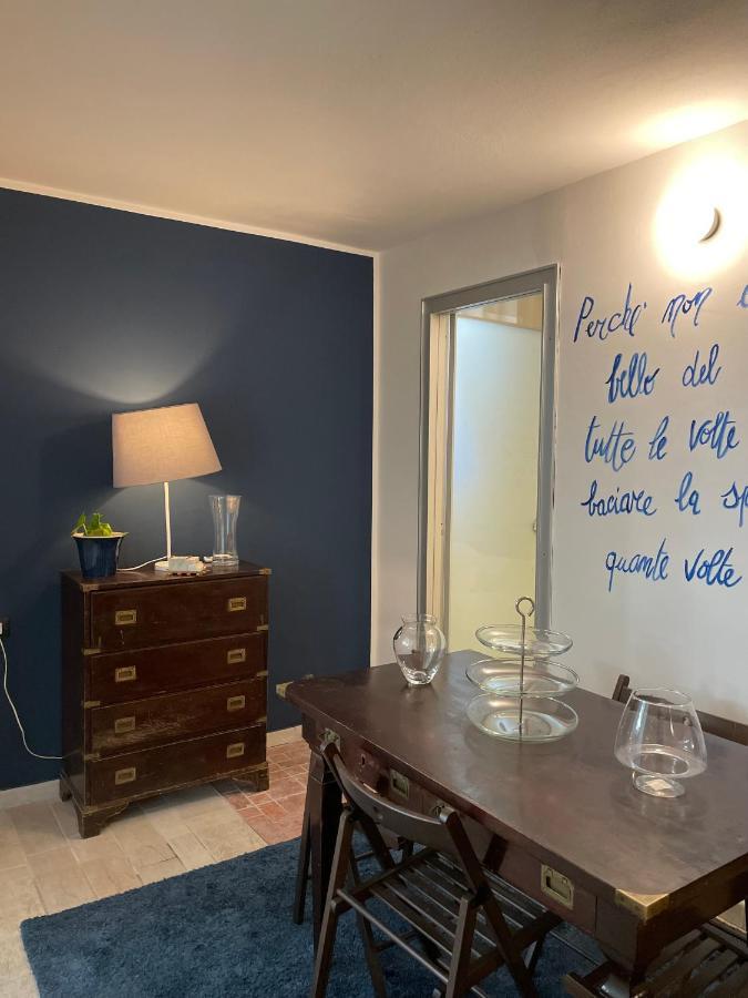 Splendida Taverna Dotata Di Tutti I Comfort A 500 Mt Dal Mare مارينا دي كارّارا المظهر الخارجي الصورة